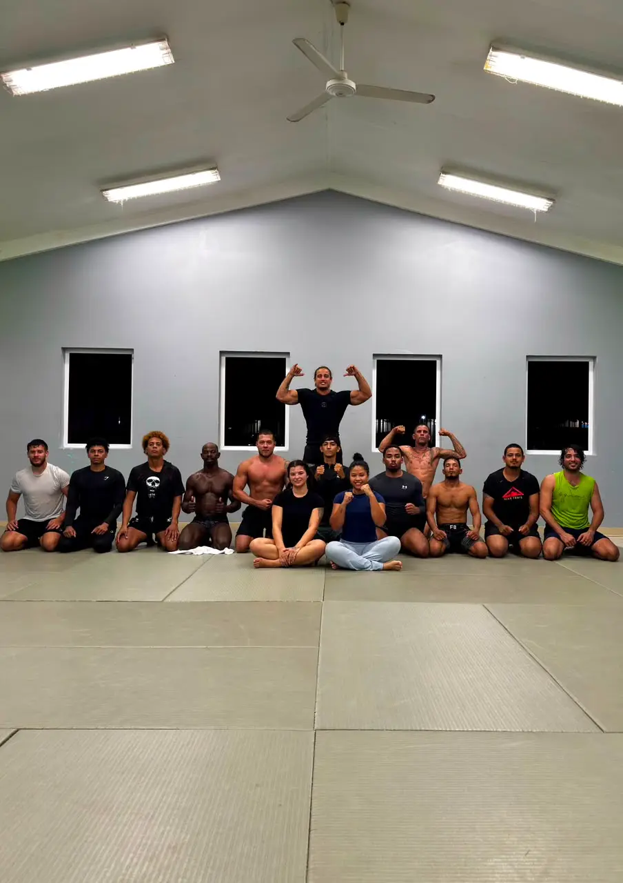 Adults class at Holmes Jiu Jitsu